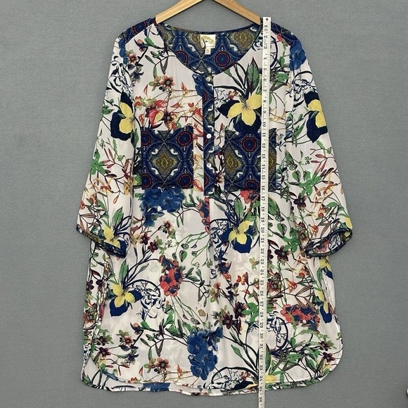 Fig and Flower Women Top Plus 2X Floral Tunic Patch Pockets Retro Classic Casual - Picture 11 of 16